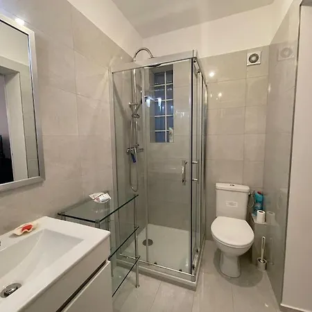 Beau - 100m De La Palm Канны