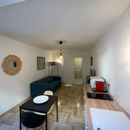 Beau - 100m De La Palm