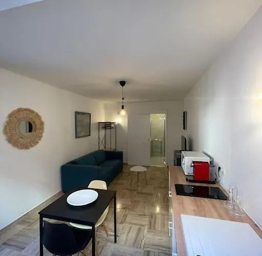 Beau - 100m De La Palm